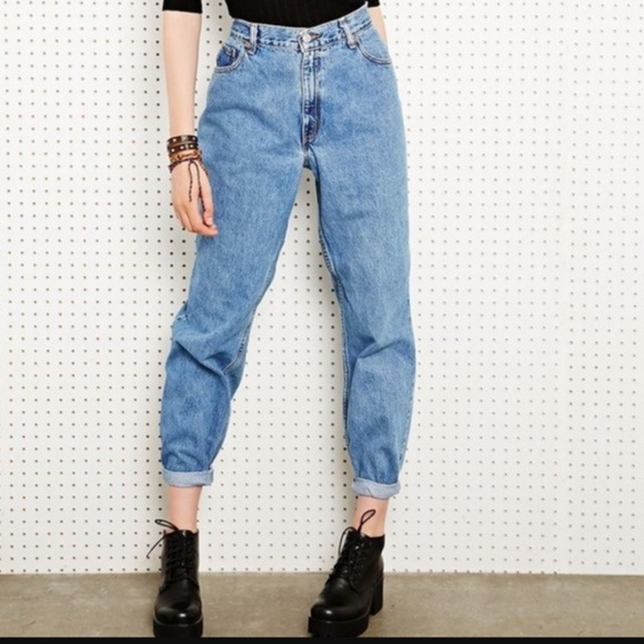 high rise mom jeans levis